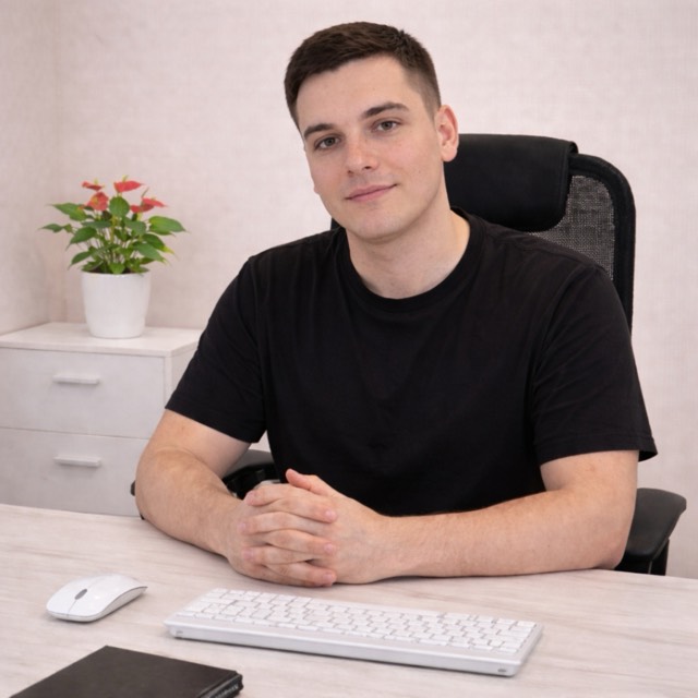 Алексей Бобрешов